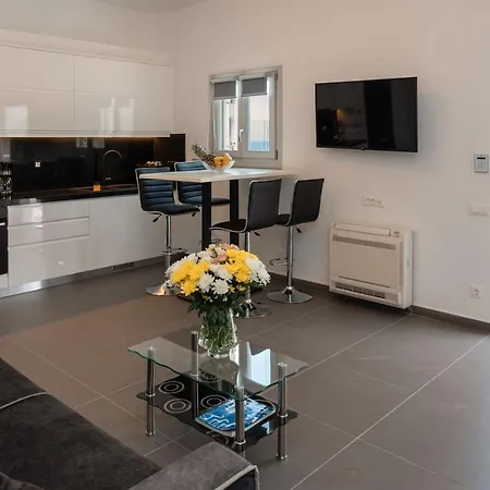 G & W Apartman *