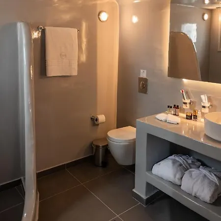 G & W Apartman Finikiá