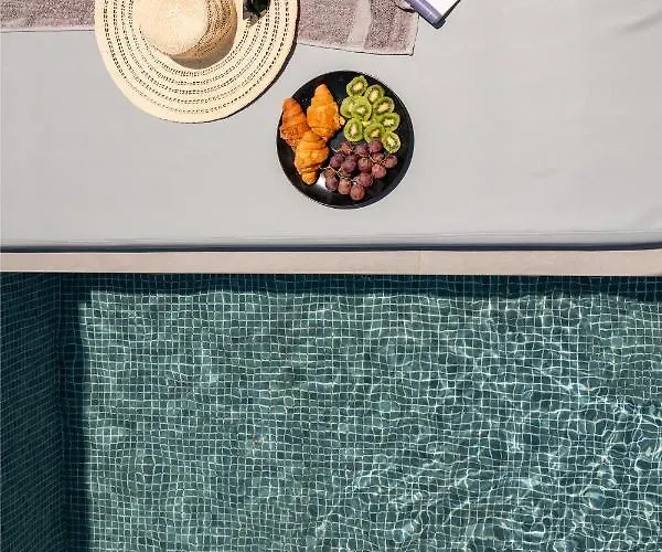 G & W Apartman Finikiá